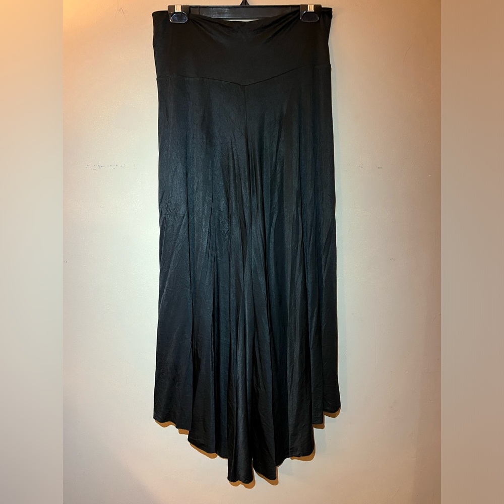 Black Halo wide leg stretch cropped pants size S
